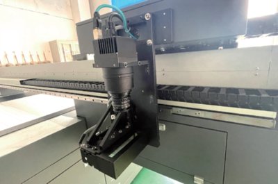 Assembly Line CCD Visual Positioning UV Printer - Nanjing Caiyi Digital ...